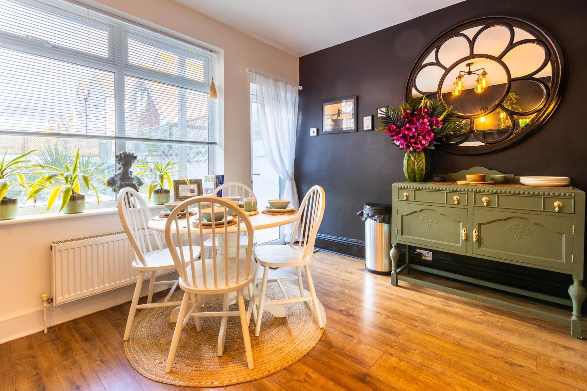 Kira Beach House, Hove Beach Екстериор снимка